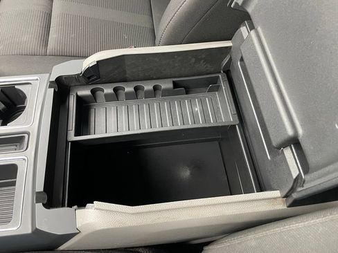Used 2018 Ford F150 XL w/ Equipment Group 101A Mid AWD/4WD image 41