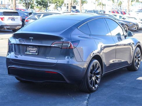 Used 2022 Tesla Model Y Long Range image 4