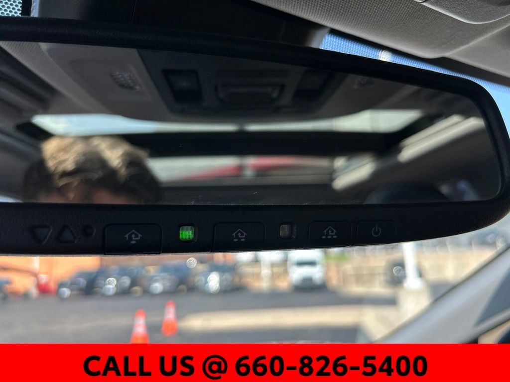 Used 2021 Toyota Camry XSE FWD image 23