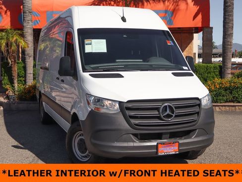 Used 2024 Mercedes-Benz Sprinter 2500 w/ Acoustic Package image 2