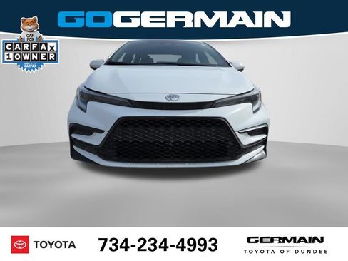 Used 2024 Toyota Corolla SE image 3