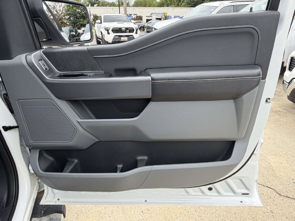 Used 2025 Ford F150 XLT w/ Equipment Group 301A Standard AWD/4WD image 8