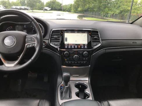 Certified 2021 Jeep Grand Cherokee Limited w/ Quick Order Package 28K 80th AWD/4WD image 11