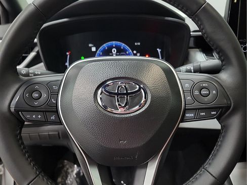 Used 2026 Toyota Corolla SE FWD image 18