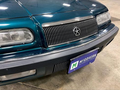 Used 1993 Chrysler LeBaron Convertible FWD image 30