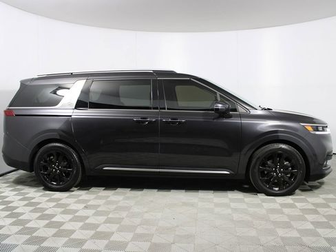 Used 2024 Kia Carnival SX FWD image 47
