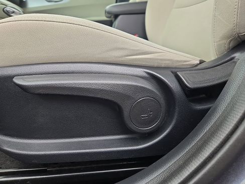 Used 2023 Kia Forte LXS image 24