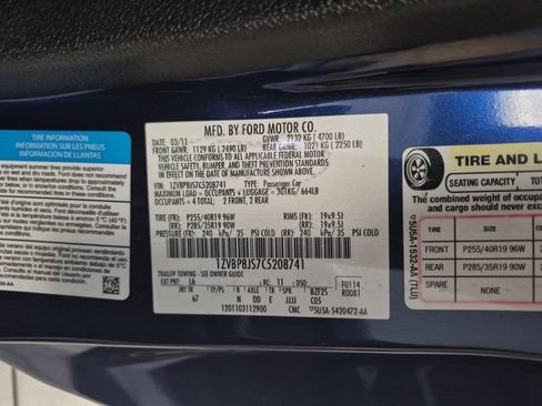 Used 2012 Ford Mustang Shelby GT500 w/ Electronics Pkg RWD image 29