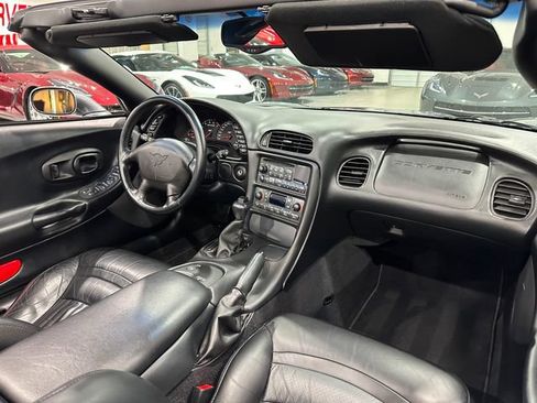 Used 2003 Chevrolet Corvette Convertible w/ Preferred Equipment Group1 RWD image 11