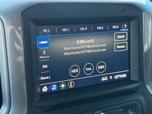 Used 2020 Chevrolet Silverado 1500 Custom w/ Custom Value Package image 16