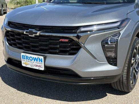 New 2026 Chevrolet Trax RS image 13