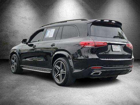 Used 2023 Mercedes-Benz GLS 450 4MATIC image 4