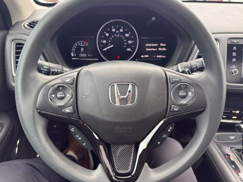 Used 2022 Honda HR-V EX image 19