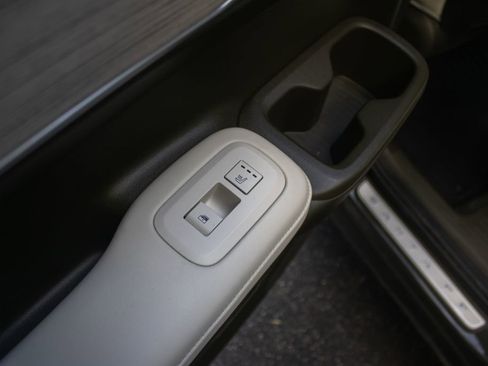 Used 2024 Hyundai Santa Fe Calligraphy image 23