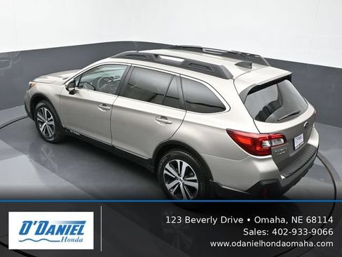 Used 2019 Subaru Outback 2.5i Limited w/ Protection Package #1 AWD/4WD image 15