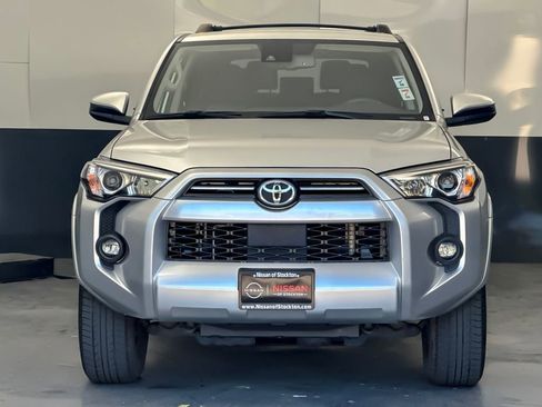 Used 2022 Toyota 4Runner SR5 w/ Wilderness Package (TMS) RWD image 8