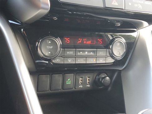 New 2025 Mitsubishi Eclipse Cross SE image 18