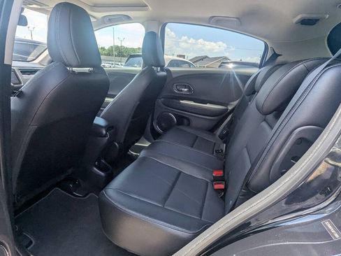 Used 2020 Honda HR-V EX-L image 11