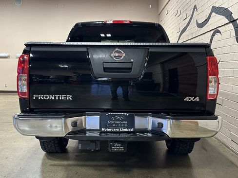 Used 2012 Nissan Frontier S image 5
