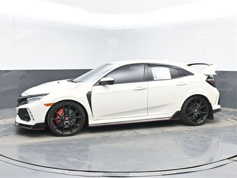 Used 2019 Honda Civic Type R image 6