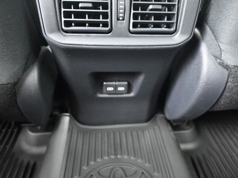 Used 2025 Toyota RAV4 XLE w/ Convenience Package image 35