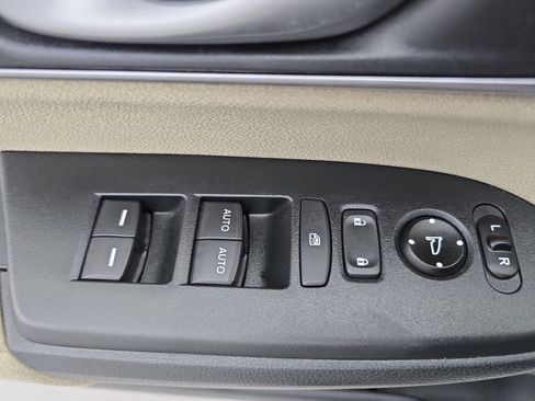 Used 2018 Honda CR-V EX image 27