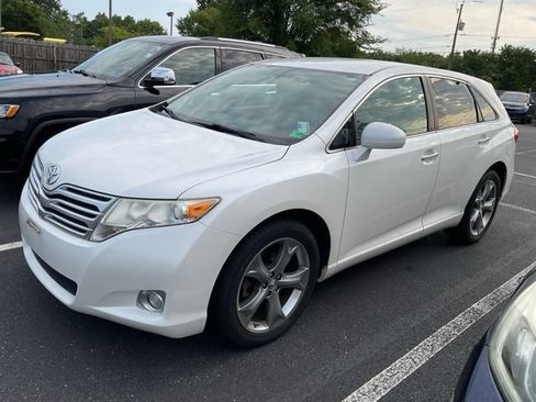 Used 2012 Toyota Venza XLE AWD/4WD image 1