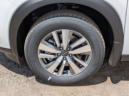 New 2026 Nissan Pathfinder SL AWD/4WD image 11