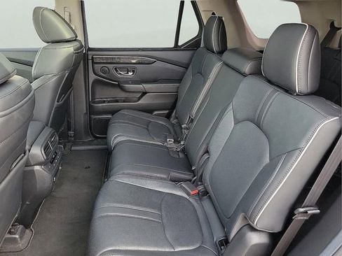 Used 2024 Honda Pilot Elite image 15