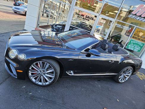 Used 2022 Bentley Continental GT Speed image 19