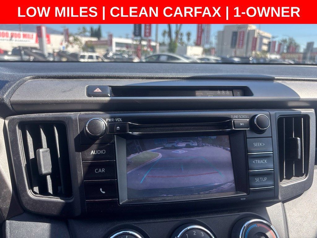 Used 2018 Toyota RAV4 LE w/ Carpet Mat Package FWD image 20