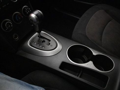 Used 2009 Nissan Rogue SL w/ Premium Pkg image 28