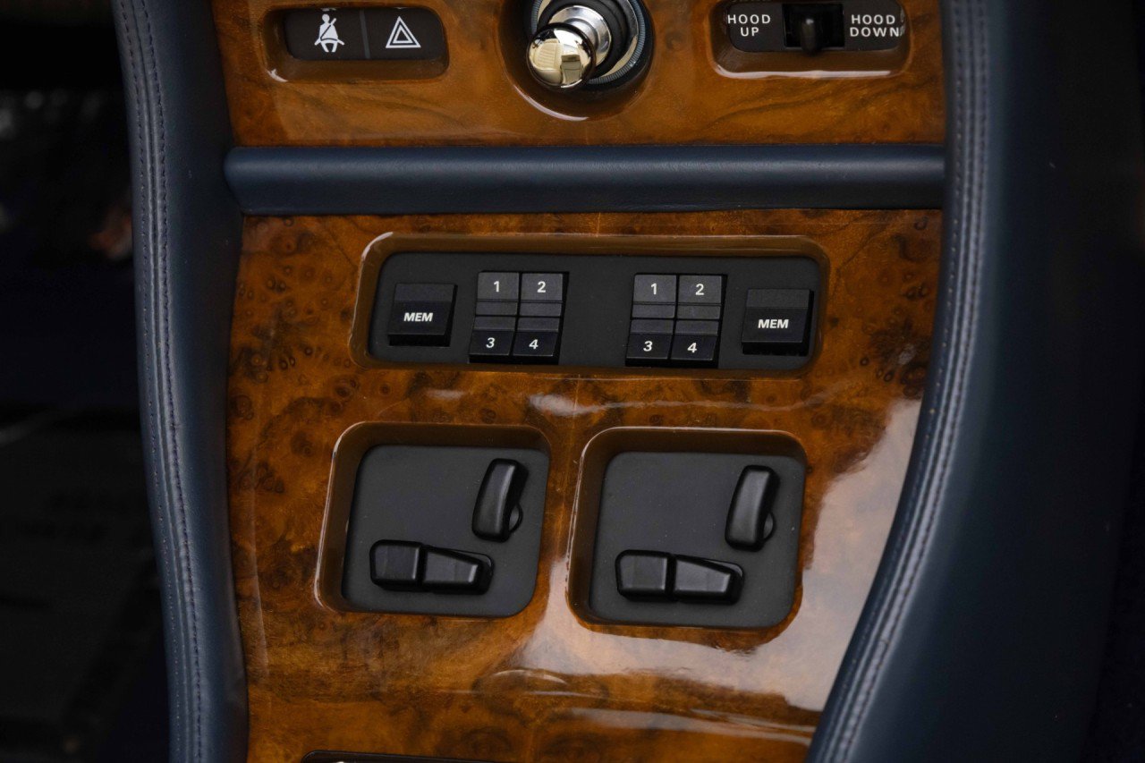 Used 1989 Rolls-Royce Corniche II RWD image 20