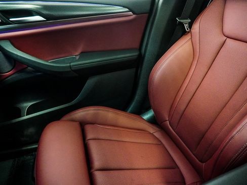 Used 2023 BMW X4 xDrive30i w/ M Sport Package image 33