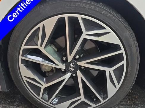 Used 2023 Hyundai Ioniq 6 SEL AWD/4WD image 10