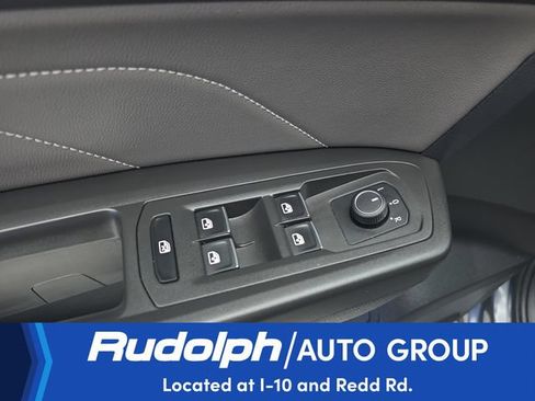 Used 2023 Volkswagen Atlas SE w/ Black Wheel Package FWD image 12