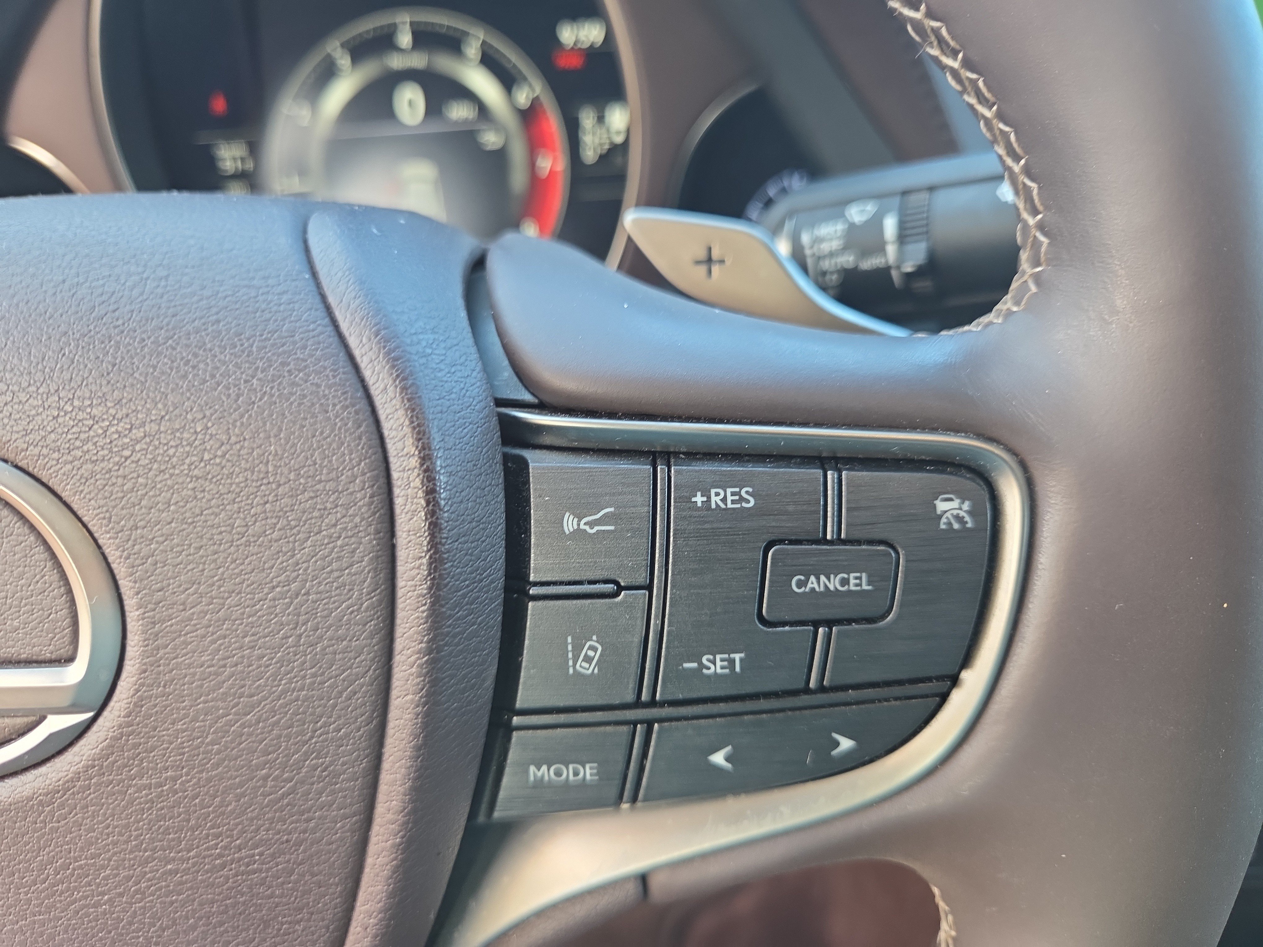 Used 2018 Lexus LS 500 AWD image 29
