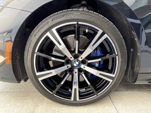 Certified 2026 BMW 540i xDrive w/ Executive Package AWD/4WD image 7