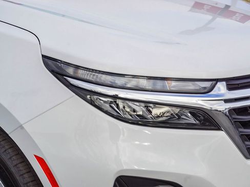 Certified 2024 Chevrolet Equinox LS w/ LS Convenience Package image 10