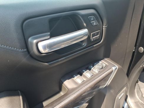 Certified 2019 Chevrolet Silverado 1500 LTZ w/ LTZ Premium Package AWD/4WD image 21