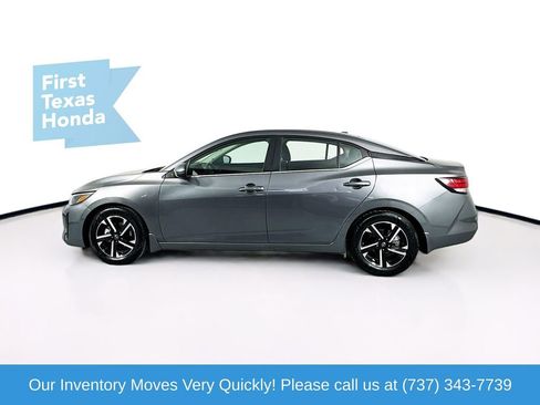 Used 2024 Nissan Sentra SV w/ Trunk Package image 4