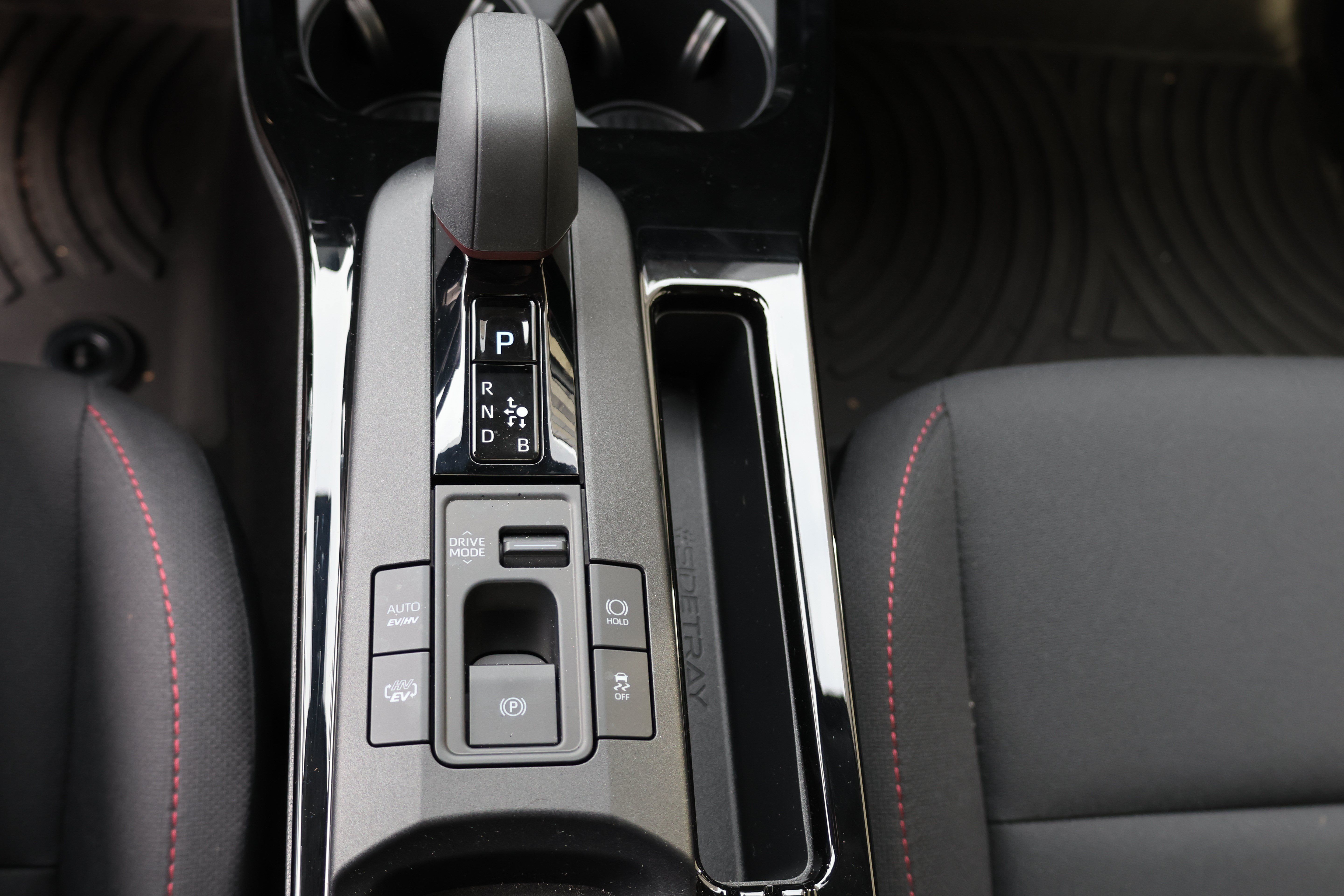 Certified 2026 Toyota Prius Plug-In Hybrid FWD image 30