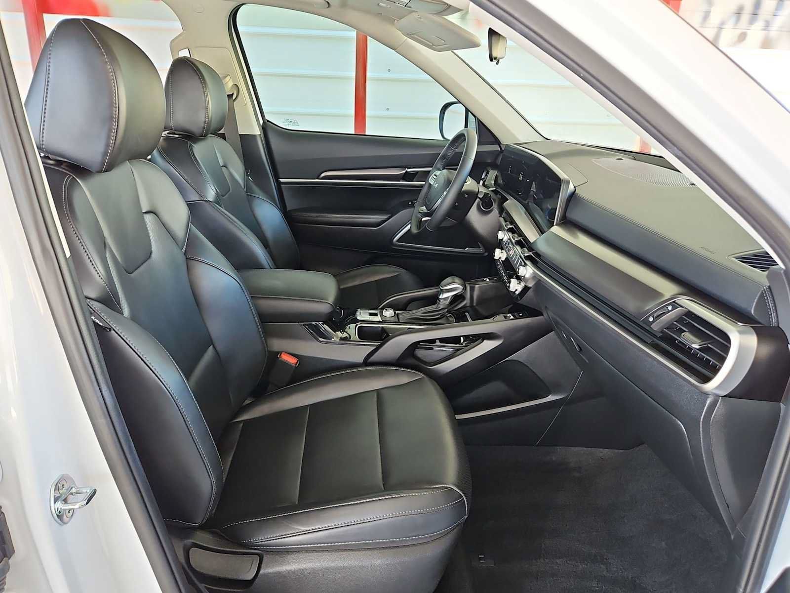 Certified 2024 Kia Telluride S w/ S Sunroof Package FWD image 21