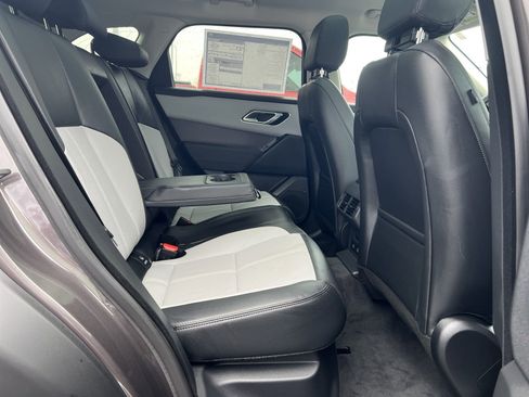 New 2025 Land Rover Range Rover Velar Dynamic SE image 26