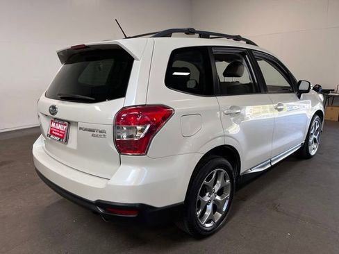 Used 2015 Subaru Forester 2.5i Touring AWD/4WD image 3