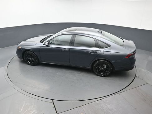 Used 2025 Honda Accord SE image 42