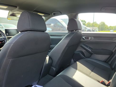 Used 2022 Honda Civic Sport image 14