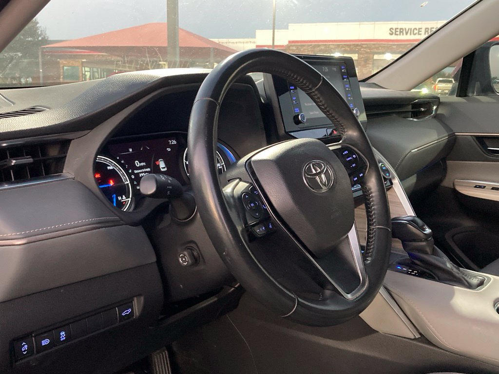 Used 2021 Toyota Venza XLE AWD/4WD image 9