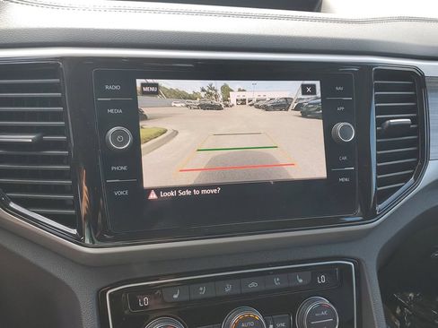 Certified 2021 Volkswagen Atlas SEL Premium AWD/4WD image 29