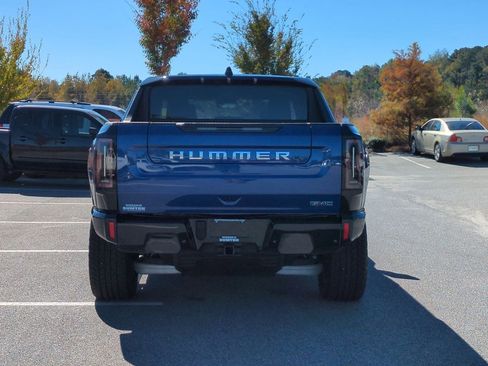 Used 2024 GMC Hummer EV 3X image 5